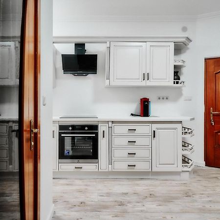 Galiceanu Apart Deluxe Бистрица Экстерьер фото