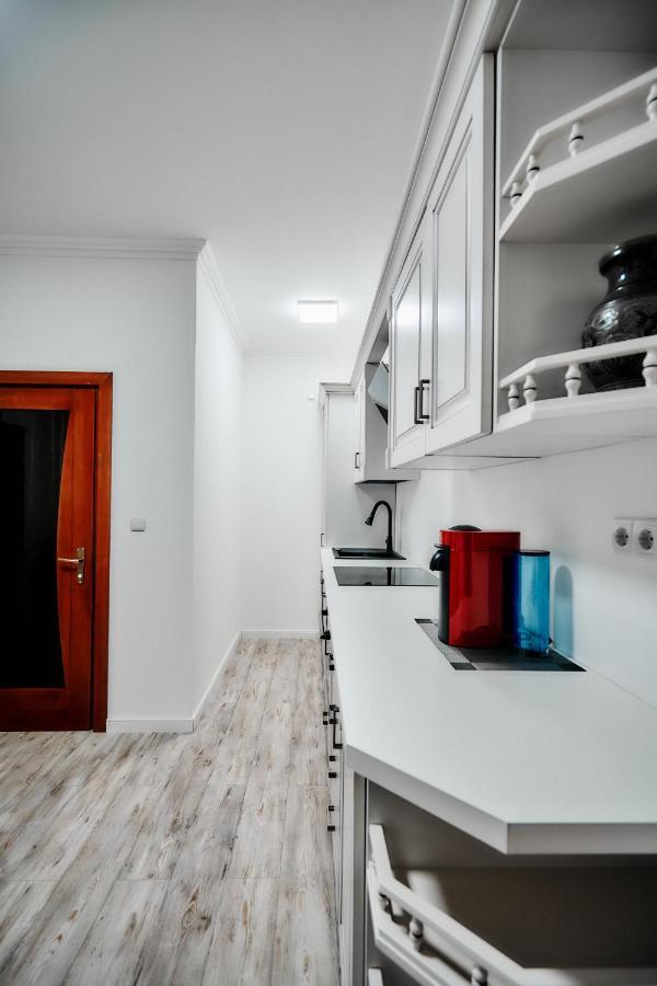 Galiceanu Apart Deluxe Бистрица Экстерьер фото