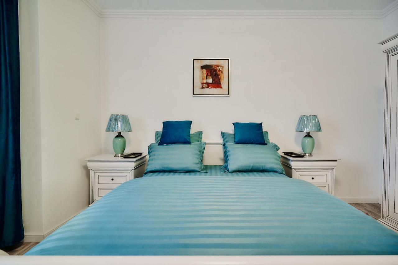 Galiceanu Apart Deluxe Бистрица Экстерьер фото