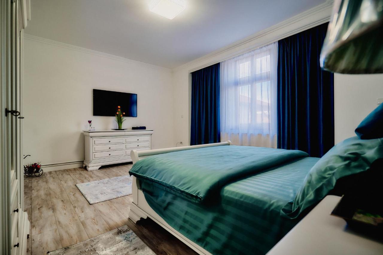 Galiceanu Apart Deluxe Бистрица Экстерьер фото